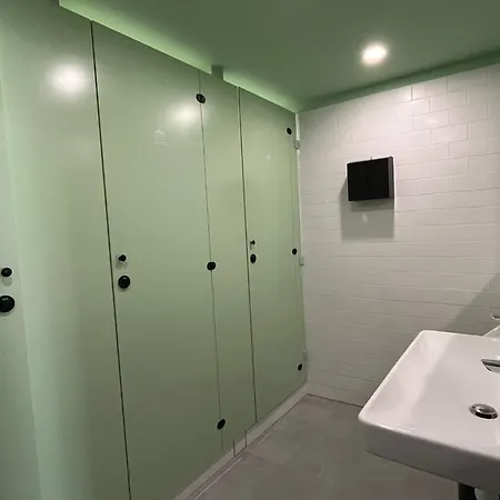 Izy Hostel *