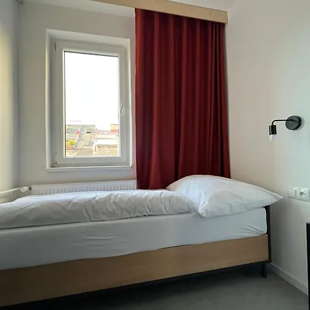Izy Hostel