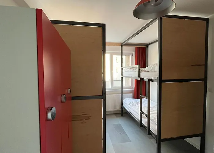 Izy Auberge de jeunesse *