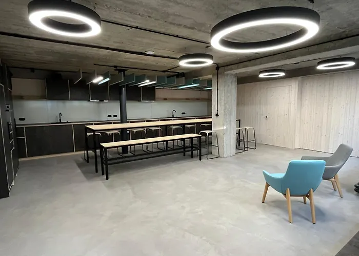 Izy Auberge de jeunesse *